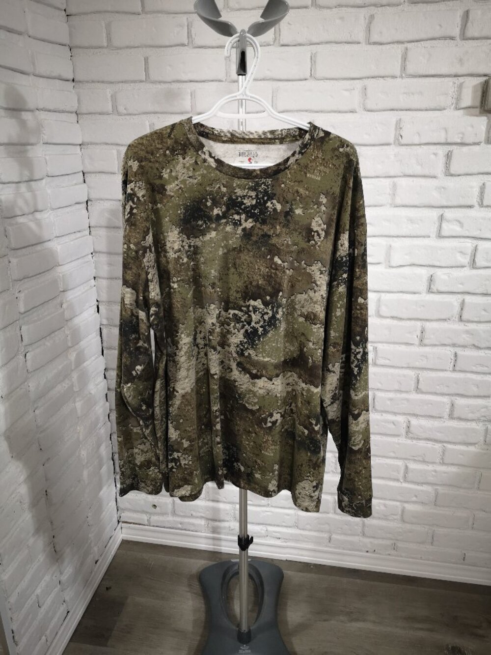 Red Head Brand Men's Size 2XL Green Black Tan Camo Pattern Long Sleeve T-shirt